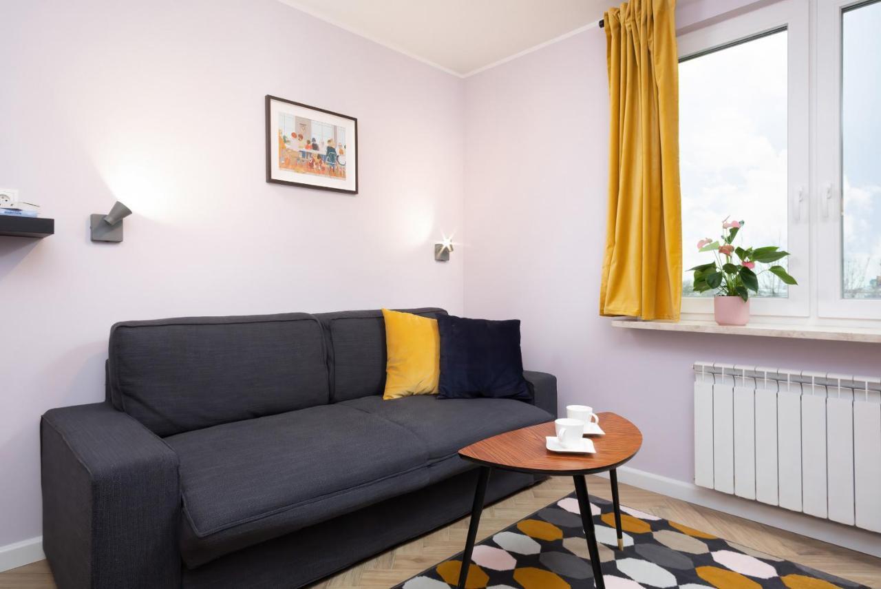 Nowowiejska By Renters Apartament *